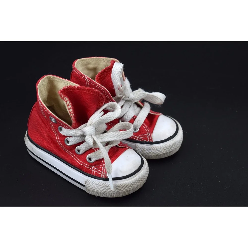 Converse Chuck Taylor All Star Kids Size 3 Red Good High Top Canvas Sneakers